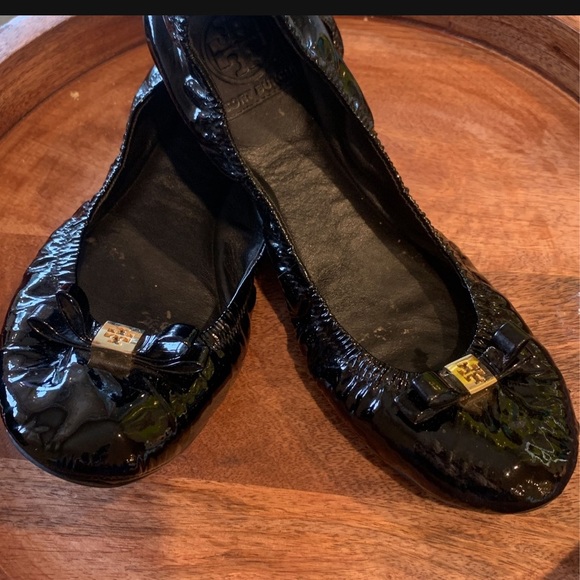 Tory Burch Patent Leather Ballet Flat - Picture 3 of 8